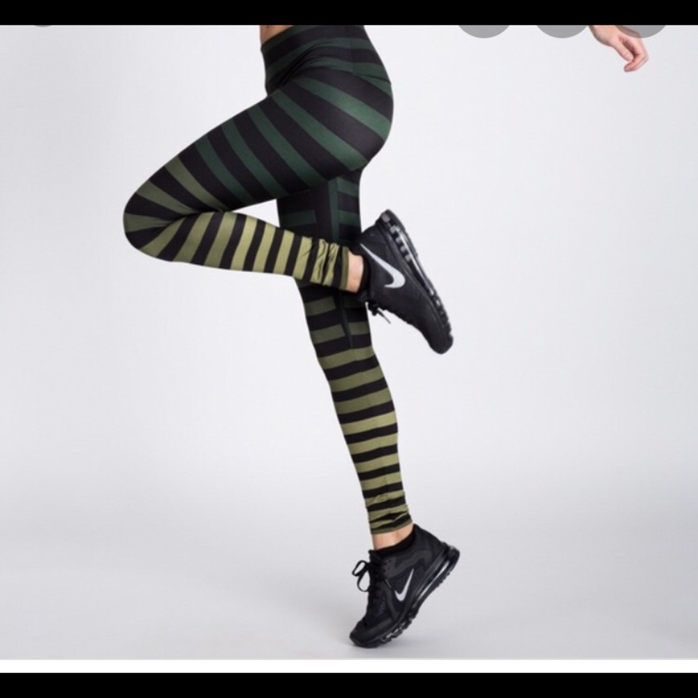 K. Deer Miranda leggings